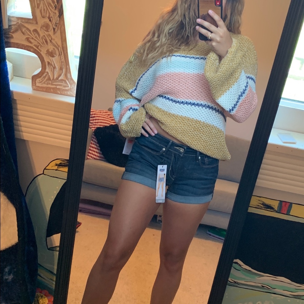 Levi denim shorts! (NEW WITH TAGS)